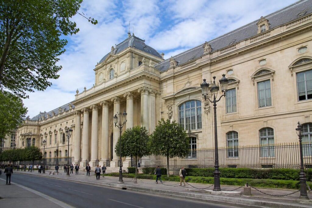 découvrez toutes les adresses et informations pratiques détaillées du tribunal judiciaire de paris pour faciliter vos démarches et visites.